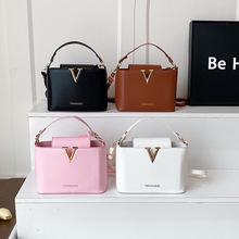 2025���¿�s���|��������ins�r�����μ������б��ˮͰ����