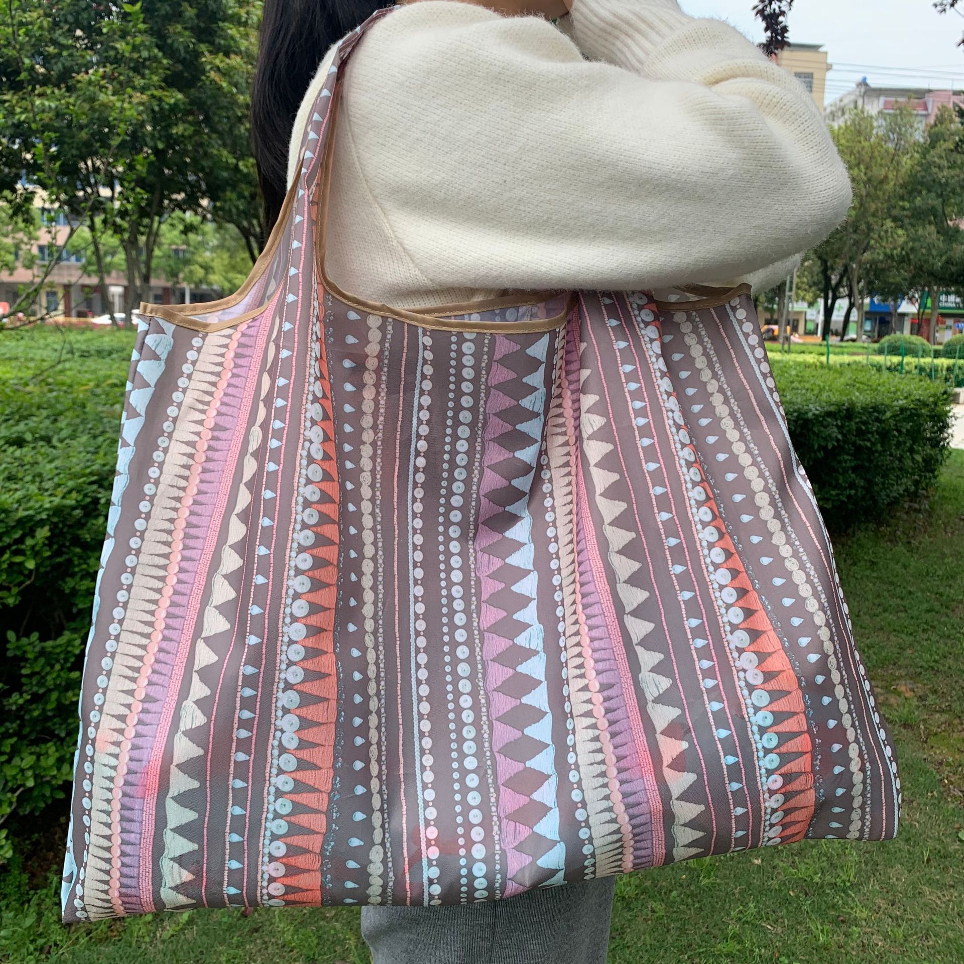 Bolsa de compras plegable de la protección del medio ambiente del paño de Oxford bolsa de almacenamiento portátil bolsa de supermercado grande bolsa de dibujos animados japonés