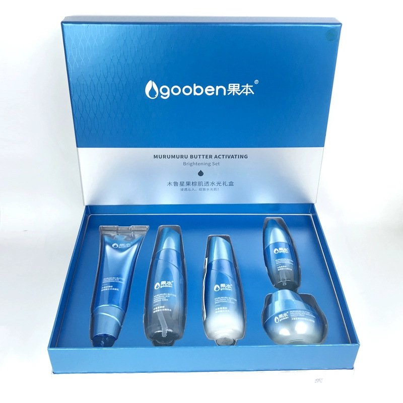 moisturizing skin care set with hyaluronic acid for face