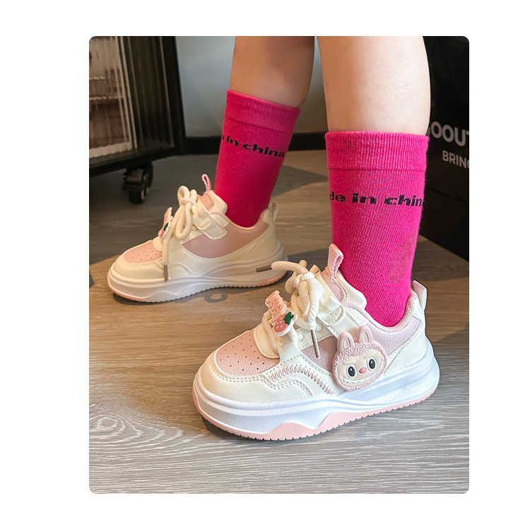 Ademende instap sneakers voor meisjes met klittenbandsluiting_voghion.com