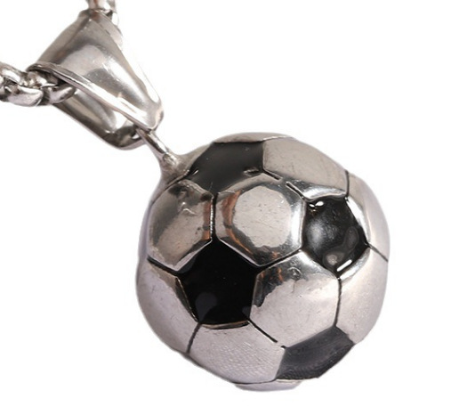 Europeo y americano ins deportes estilo personalidad 304 Acero inoxidable titanio acero fútbol collar hombres creativo Copa del Mundo todo-juego al por mayor mujeres