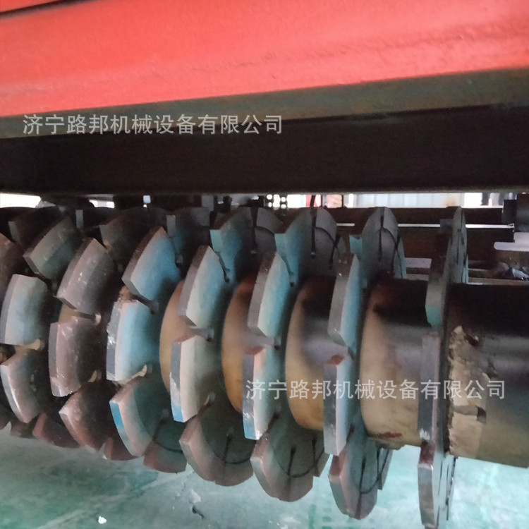 路邦机械18片机场专用刻纹机   混凝土路面刻槽机