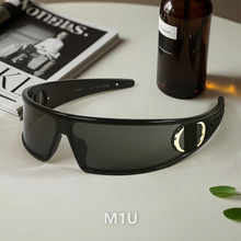 D�Ұl��ī�RŮ2025�¿�δ���и߼��л�ѩ�oĿ̫��R�з����⾀M1U