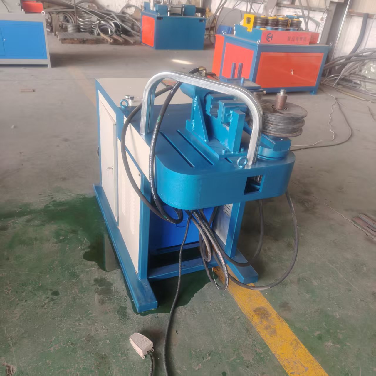 管材液压弯管机2