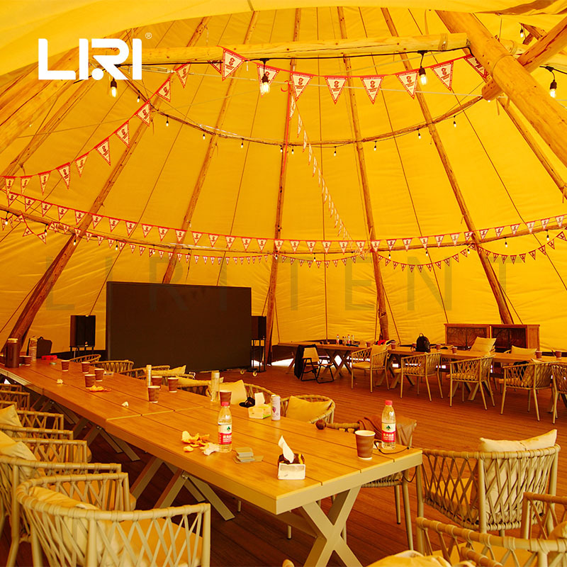 ���ջ������¶Ӫ������ˮ����ʵľ�ӡ�ڰ�������tipi�Ƶ�