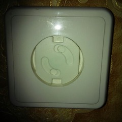 European Standard European Specification German Children's Safety Anti-electric Shock Socket Power Protection Cover Spring Plate Plugs Covers 