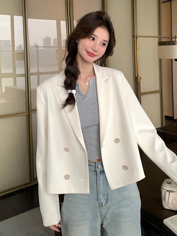 Super stylish casual white blazer for women, spring and autumn 2026 new model, high-end trendy short thin jacket Super stylish casual white blazer for women, spring and autumn 2026 new model, high-end trendy short thin jacket