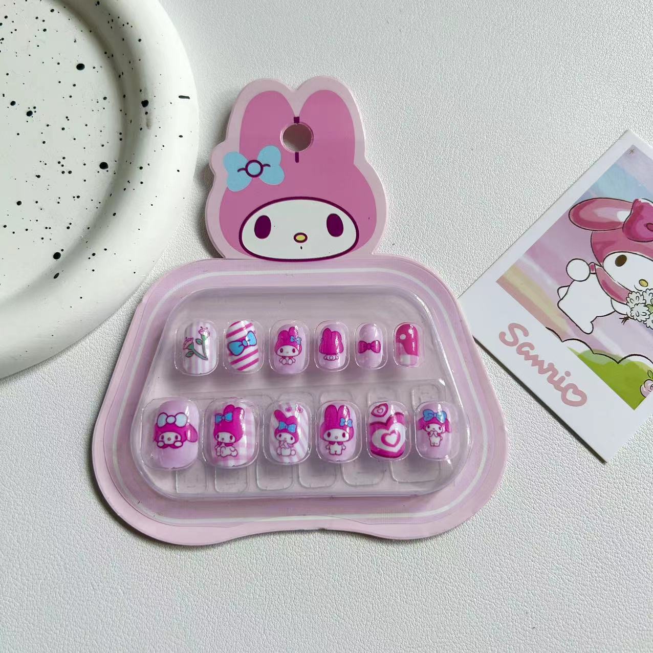 Niños dibujos animados estereoscópicos pegatinas de uñas niñas parches de uñas bebés desmontables impermeables uñas al por mayor