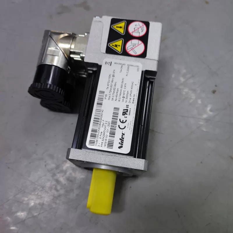 055UDA300BFEGA063140 Серводвигатель NIDEC бренд новый оригинальный импортированный