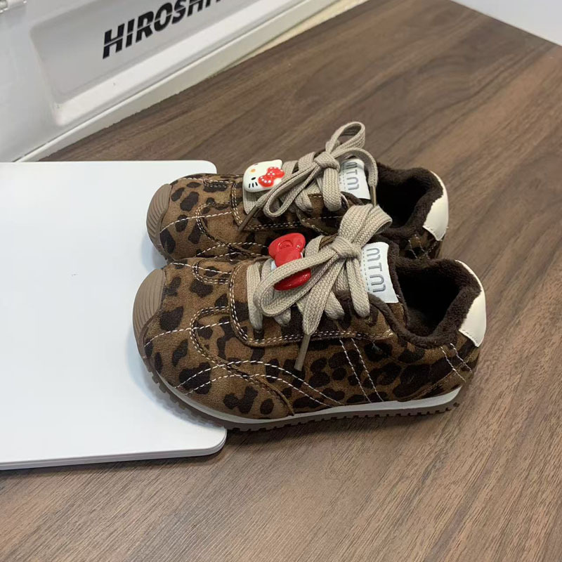 2025冬季新款女儿童时尚豹纹板鞋韩版卡通公主德训鞋儿童鞋批发