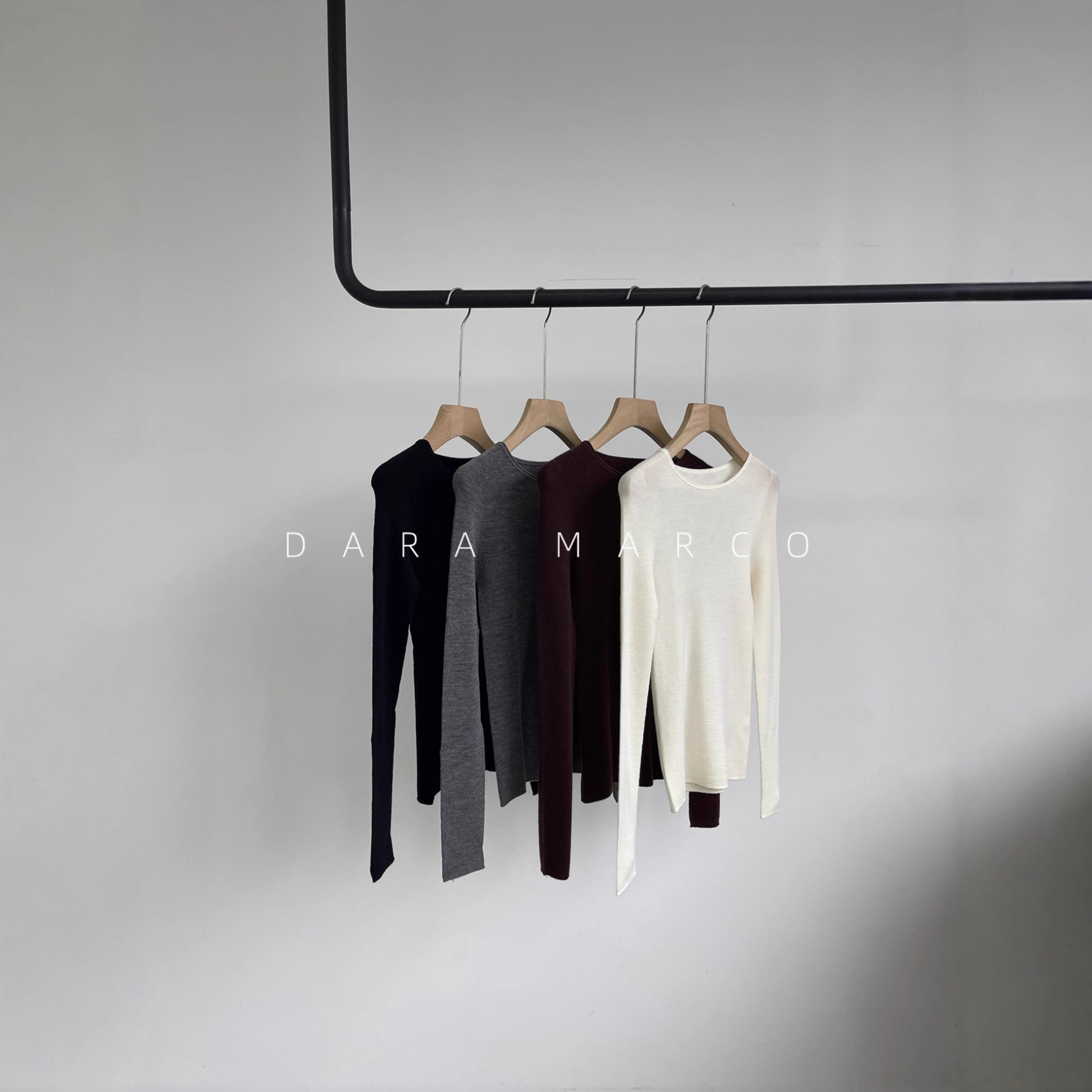 Biella纯羊毛/德国扬子纱无缝一体成衣长袖短袖圆领针织衫女25秋