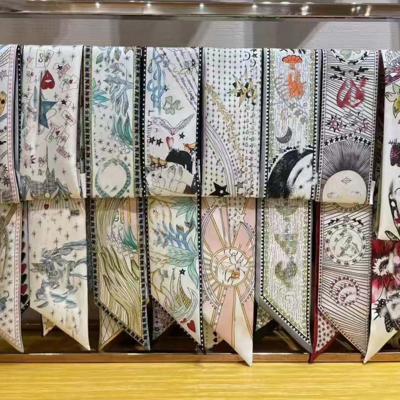 D versión alta 18 mm bufandas de seda cinta cinta delgada correa de pelo larga decoración pequeña bufandas animales de la selva H