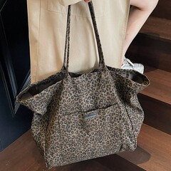 跨境大容量豹纹帆布包女2025秋季新款慵懒风设计感百搭单肩腋下包