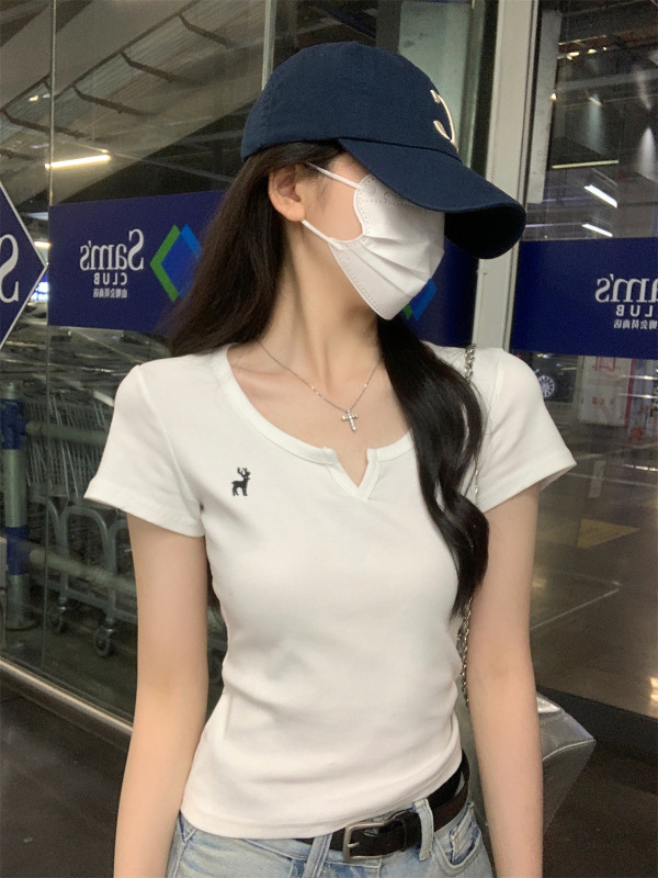 半开领百搭刺绣设计感短袖T恤女夏季2025新款休闲显瘦套头上衣ins|undefined