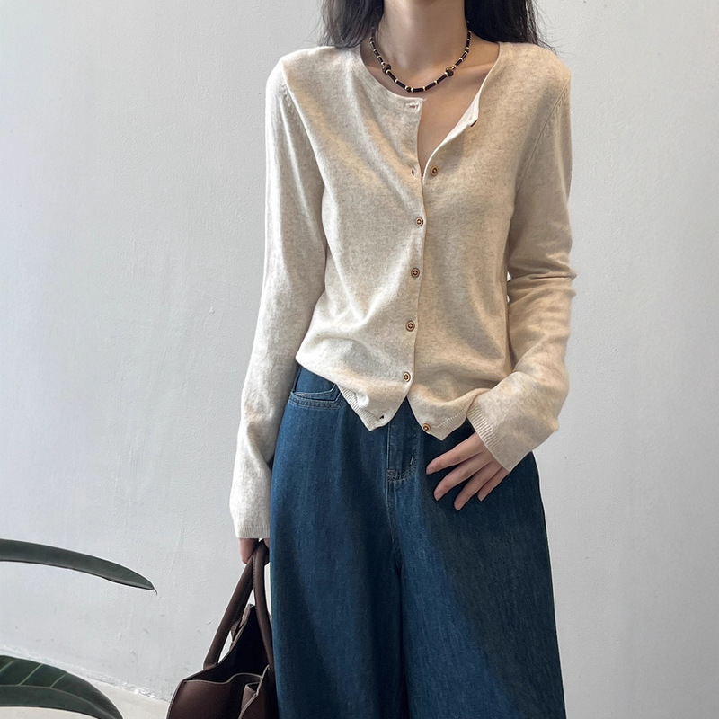 秋冬新款条纹针织开衫外套女设计感小众上衣外搭薄款圆领长袖毛衣|undefined