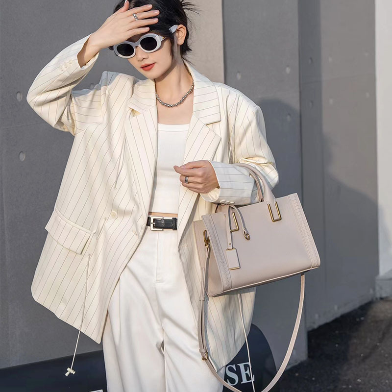 Bolsos de cuero transfronterizos para mujer Bolsos de Tote 2024 Bolsos de nuevo estilo Bolsos de mensajero de hombro casual de moda Bolsos de cuero de gran capacidad