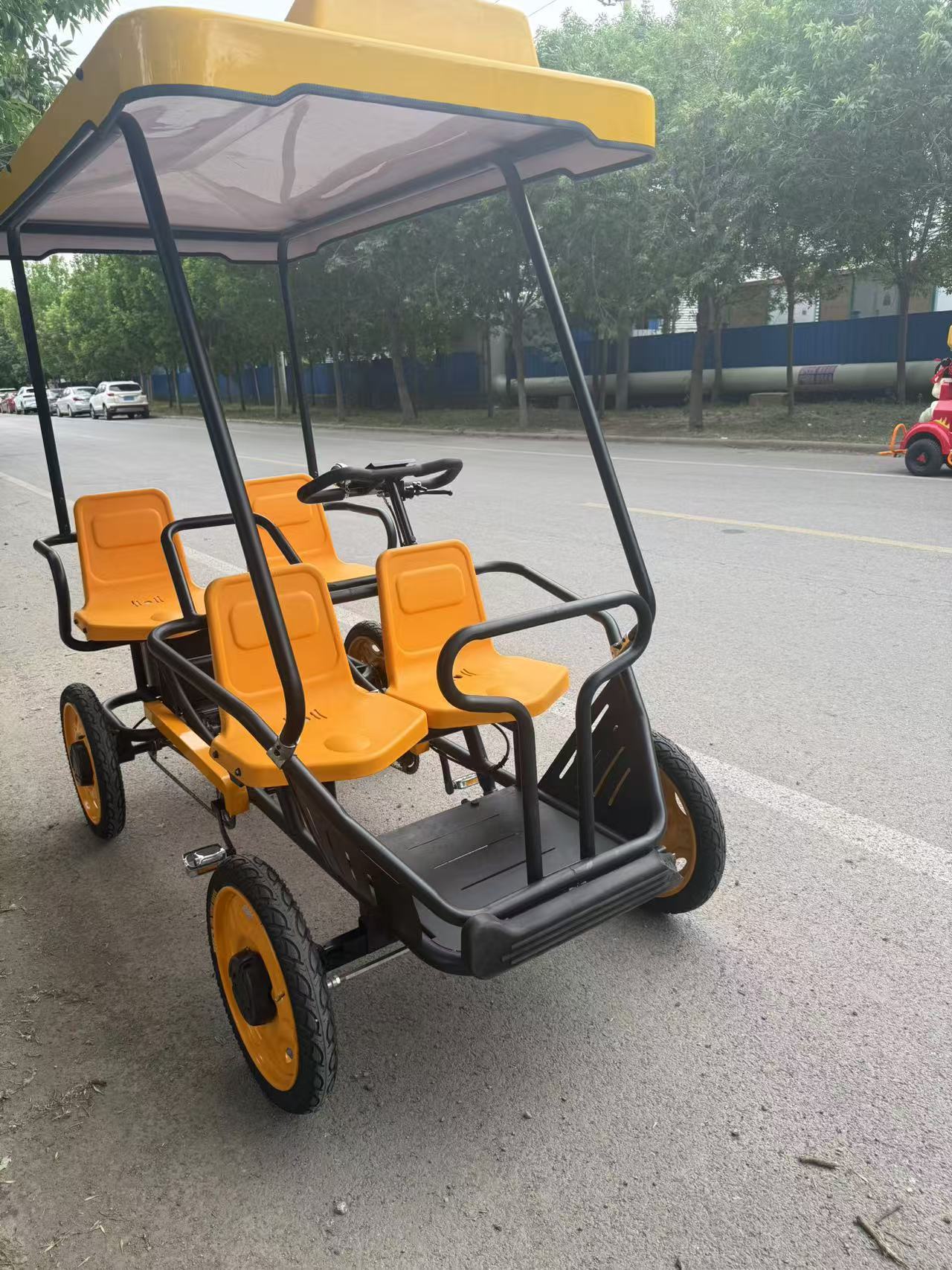 Wholesale Tourist Site Pedal Bicycles, 4-Seater Vehicles, Sightseeing Vehicles, Qr Code Cartoon Electric Shuttles