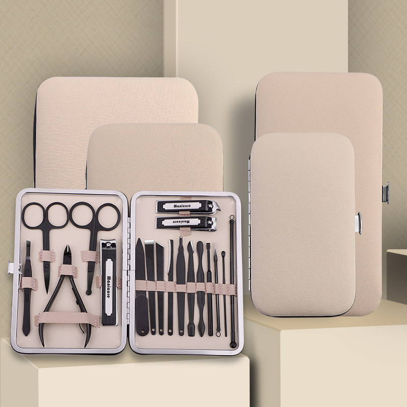Handheld set for nails for manicure for home use