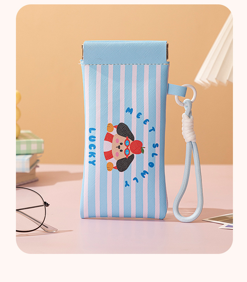 FaSoLa Life 墨镜收纳袋 粉色 1个 随身眼镜包  多巴胺 卡通印花 便携随身 自动闭合