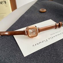 ����С��С���P���sŮ���ֱ�С���؄e�����n��r�аٴ�С���P�͹�