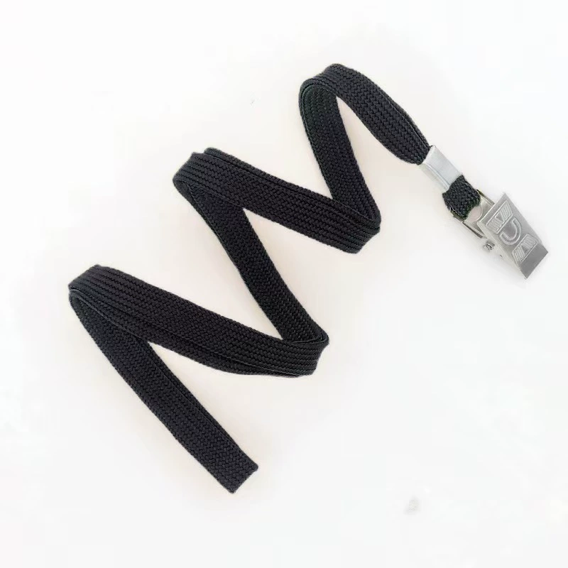 Выставочный шнурок из полиэстера, популярный за рубежом, с пластиковой пряжкой-застежкой типа «авиационная пряжка», с нанесенным логотипом.