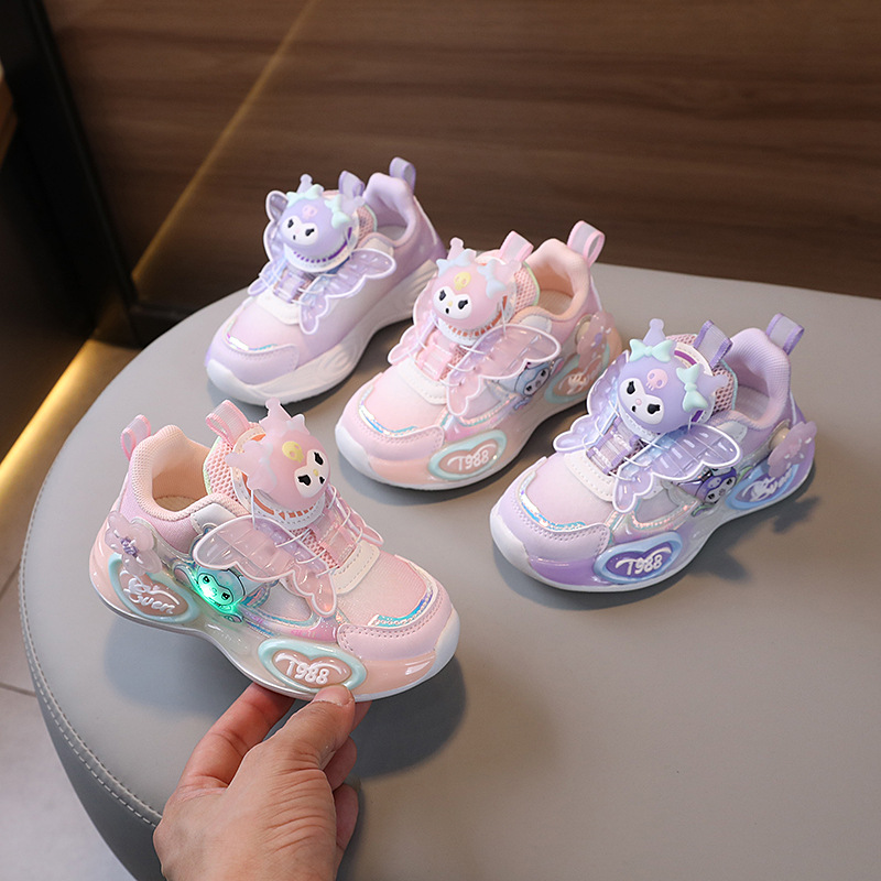 2025秋季新款卡通公主运动鞋双网女孩中童纽扣鞋带灯轻底旅游鞋