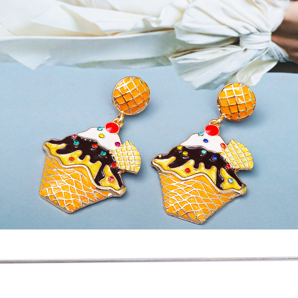 Sweet Ice Cream Alloy Rhinestone Ear Studs 1 Pair display picture 4