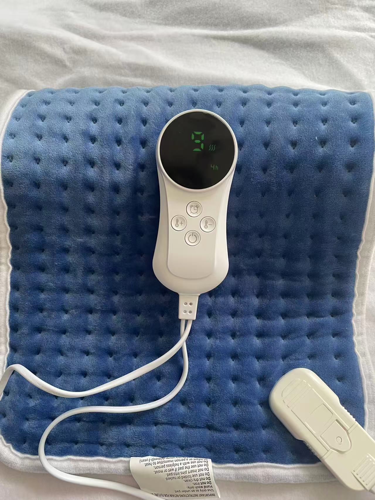 Transfronterizo de Amazon almohadilla térmica 110V estándar americano estándar europeo estándar británico estándar australiano pequeña manta eléctrica personalizada ENTREGA DE Taiwán