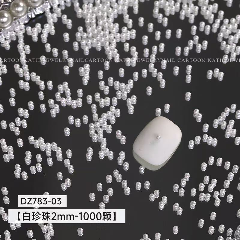 Joyas de manicura de perlas blancas puras no se desprenden de la piel de la bolsa plana de fondo redondo medio redondo de perlas brillantes de uñas especiales