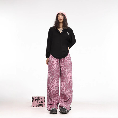 American streetwear leopard print hip-hop paratrooper casual pants for women, spring and summer street jazz dance work pants, trendy