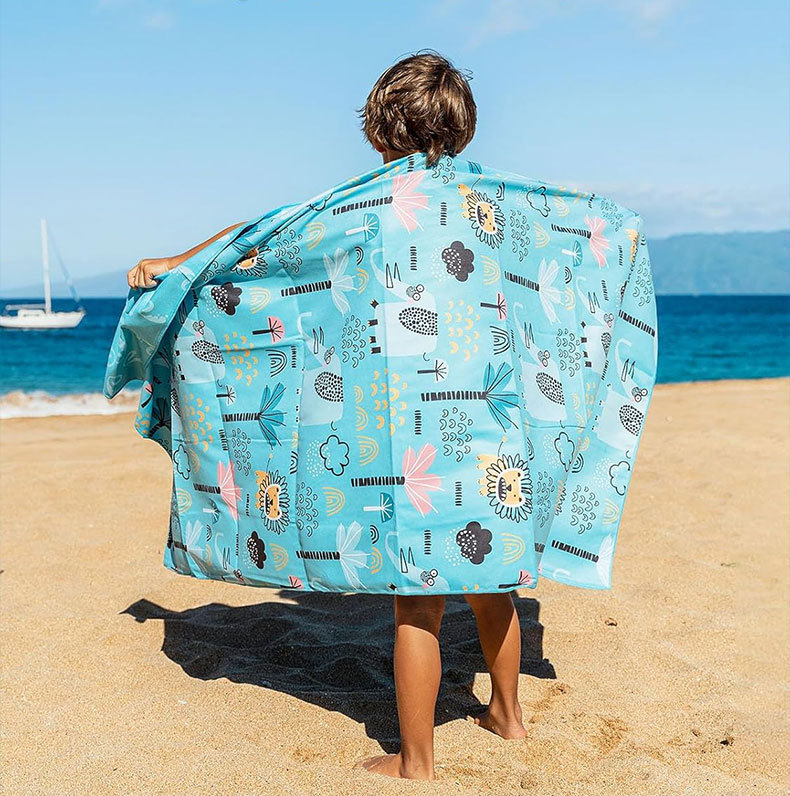 Microfiber Childrens Quick Drying Beach Towel For Swimming Fun_voghion.com