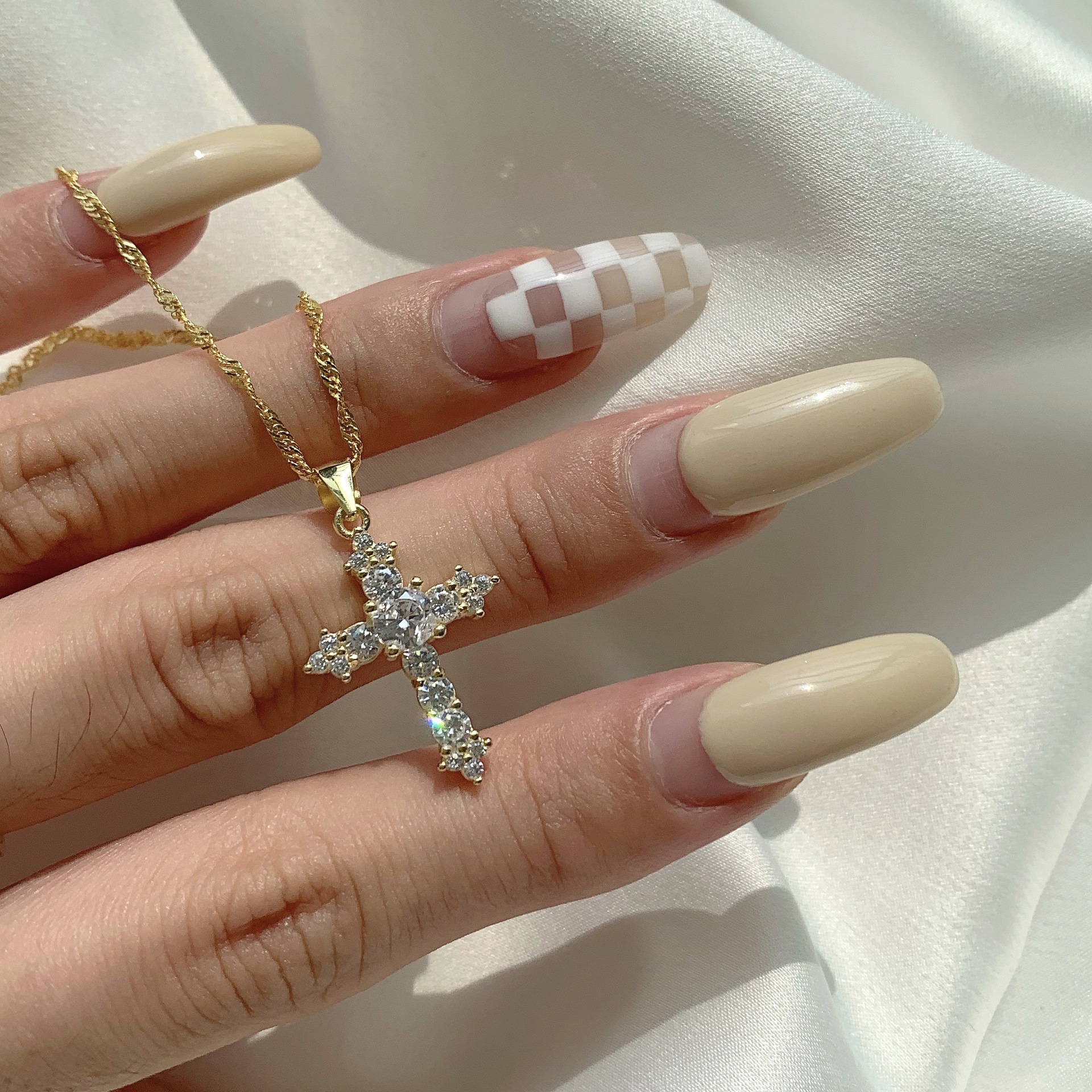 Fashion Cross Sterling Silver Plating Zircon Pendant Necklace