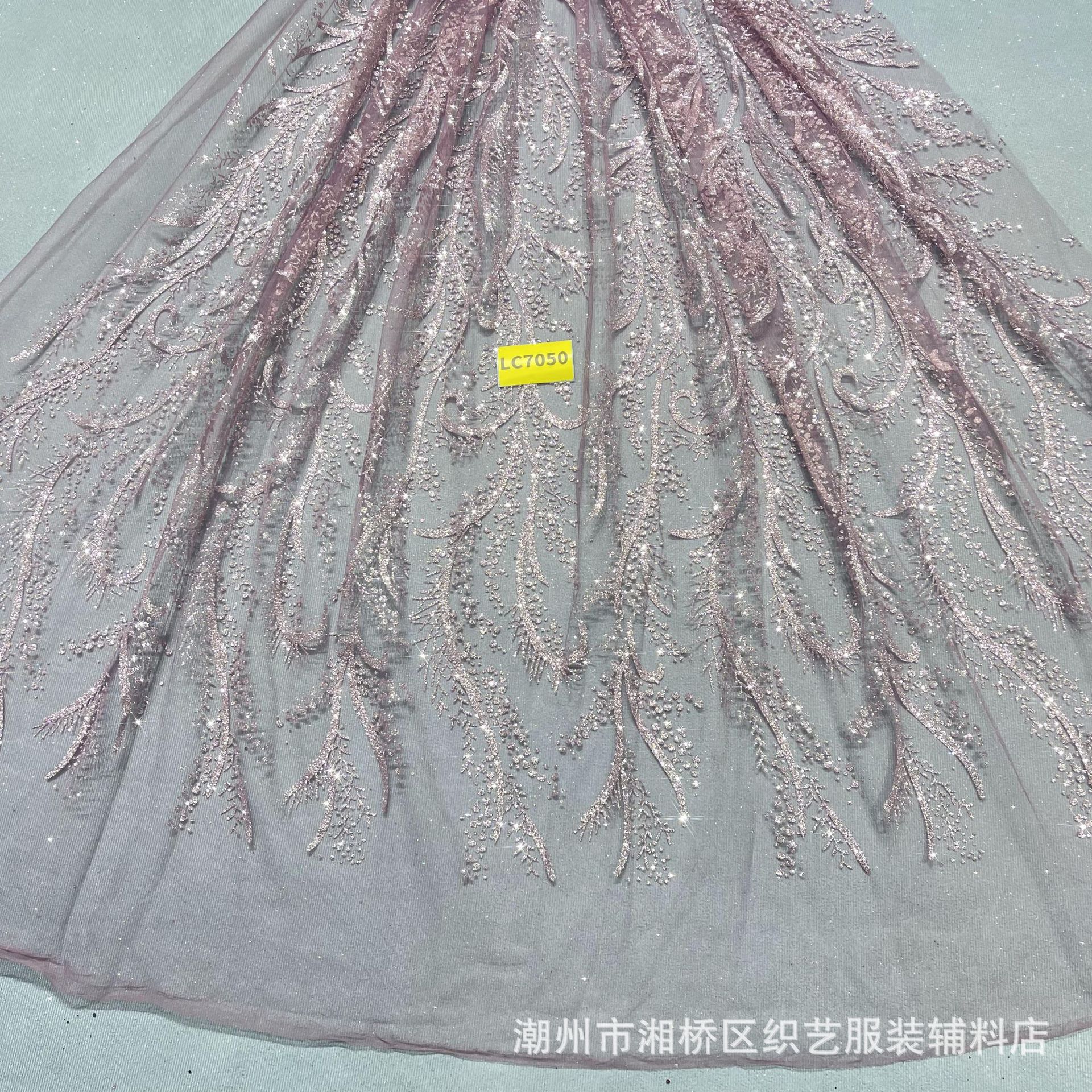 LC7050款单色10码起订 喷金婚纱晚礼服面料洒金婚礼服网眼布