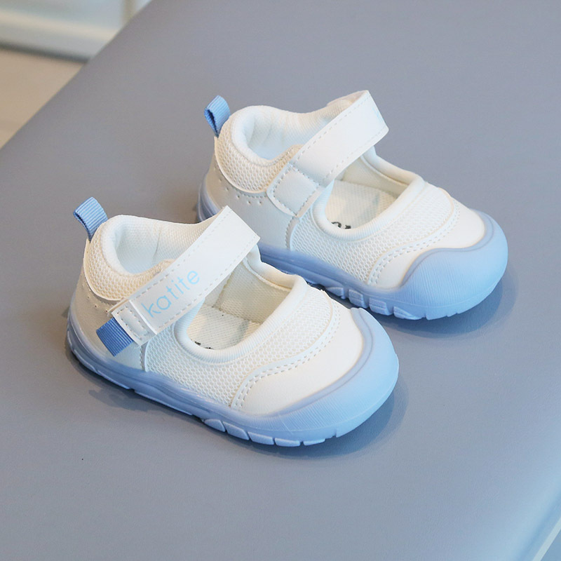 Zapatos de malla de Bebé Zapatos de niño transpirable Zapatos Infantiles Primavera y otoño nuevos zapatos casuales de fondo suave zapatos de las niñas Generación de pelo