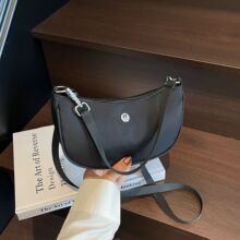 �羳���Q����luluҸ�°�Ů2025�¿�¶¶�錢�������μ�����С���