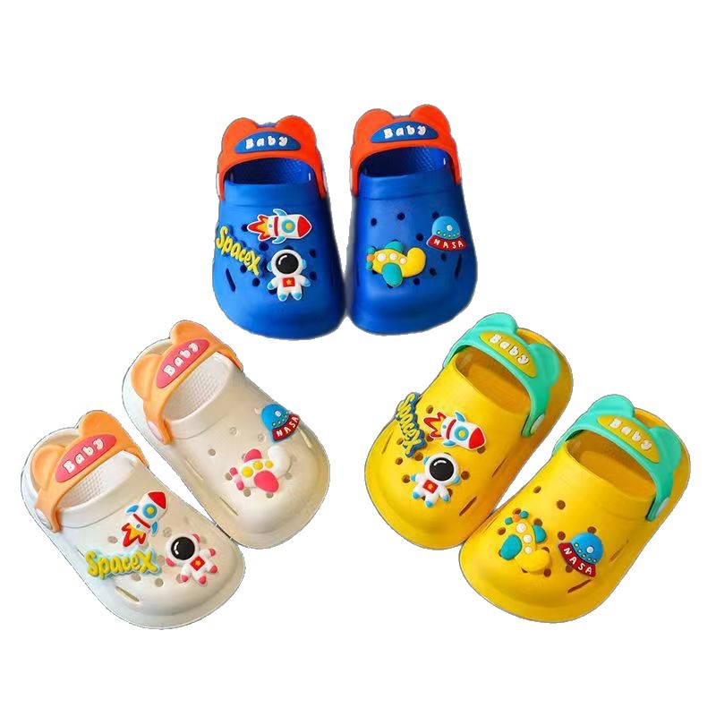 Nuevos zapatos de agujero antideslizante para niños zapatos para bebés zapatos de playa al aire libre