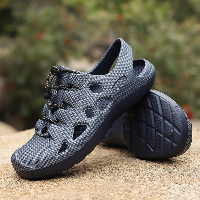 공장 새로운 국경 플러스 사이즈 레이스 업 경량 EVA 샌들 남성 야외 캐주얼 통기성 비치 홀 신발 재고