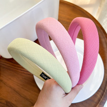 �n�����ᘿ����d�^����ˇ�͹�ɫϵ���B픰l�����s��ɫ��Ů�аl��