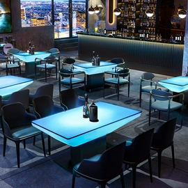 景观灯;滚塑加工;LED装饰灯