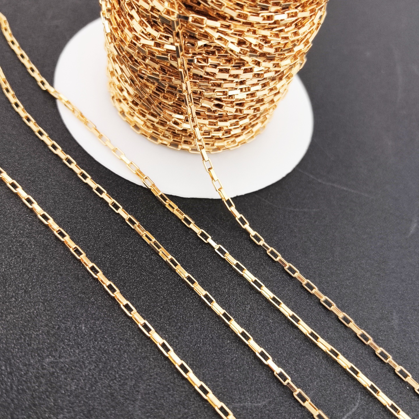 304ステンレス角線十字o型唇チタン鋼チェーンdiyネックレスブレスレット眼鏡鎖飾り卸売り