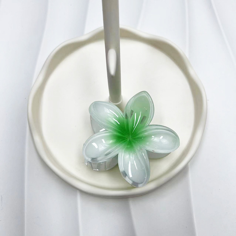 8cm 흰색 배경 녹색 코어