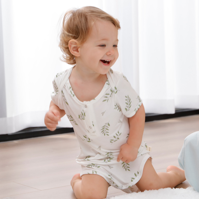 Bebé frío bambú algodón abrigo de verano bebé hombre y mujer ropa de aire acondicionado delgada camiseta de manga corta camiseta de escalada