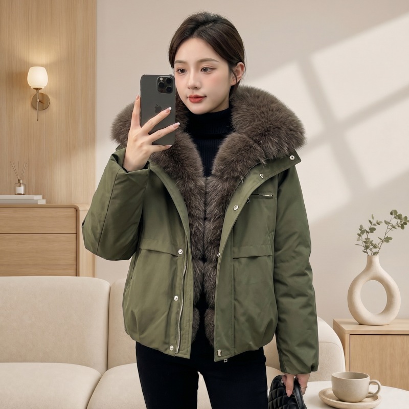 2026 Winter New Style Large Fur Collar Parka Women's Cotton Jacket Winter Thickened Warm Loose Cotton Coat 2026 Winter New Style Large Fur Collar Parka Women's Cotton Jacket Winter Thickened Warm Loose Cotton Coat