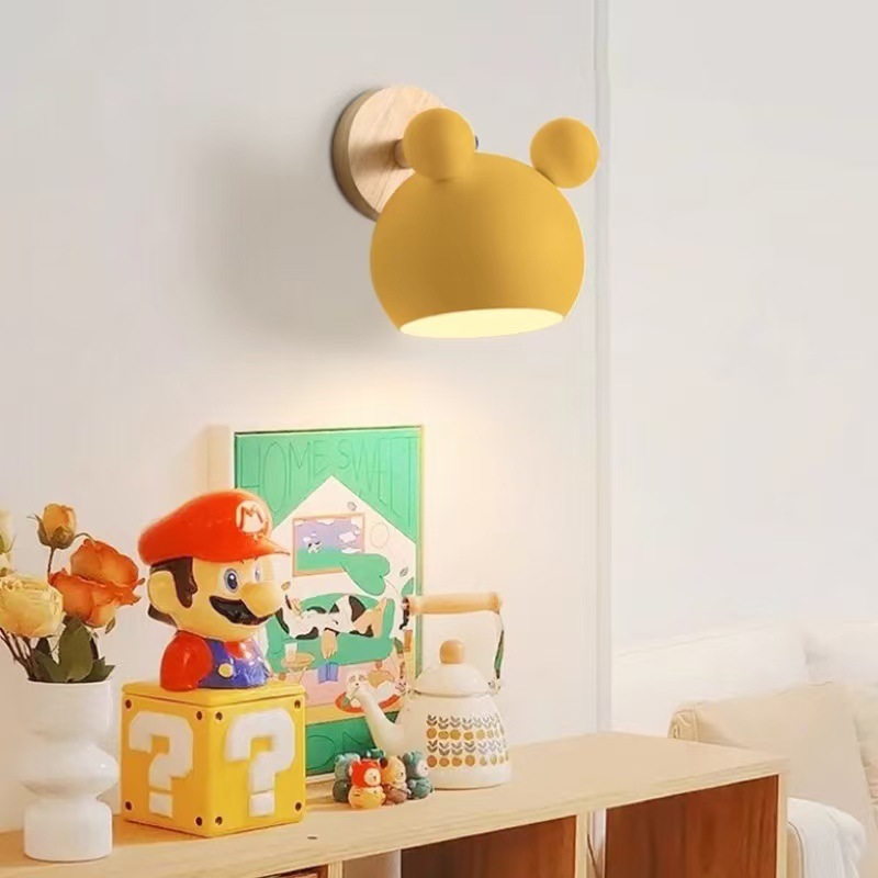 Nordic lámpara de pared simple dormitorio lámpara de noche habitación de los niños de dibujos animados personalidad creativa LED macaron lindo lámparas