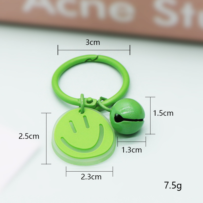 Japonés lindo pequeño llavero campana ins chica corazón Arco Iris color clave anillo bolsa clave colgante al por mayor