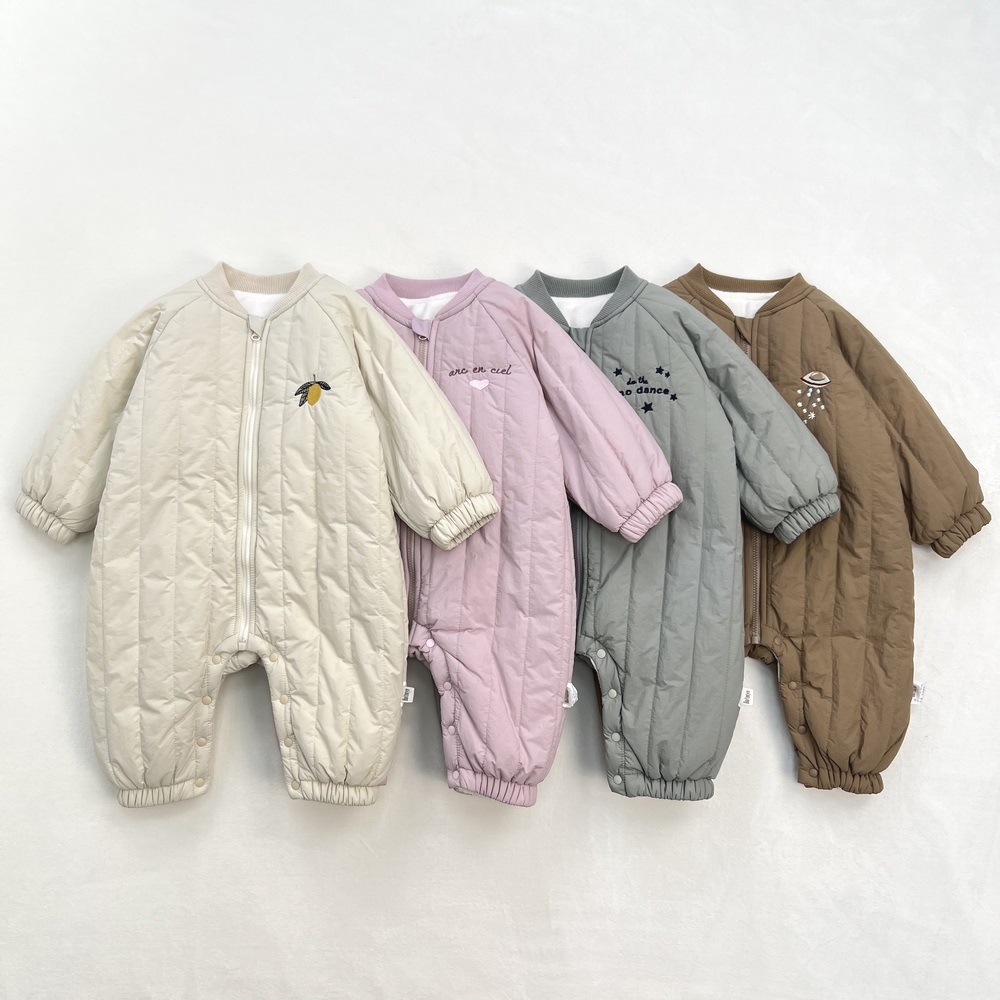 韩版婴儿2025刺绣夹棉秋冬连体衣男童女童外出服新生儿加厚保暖衣