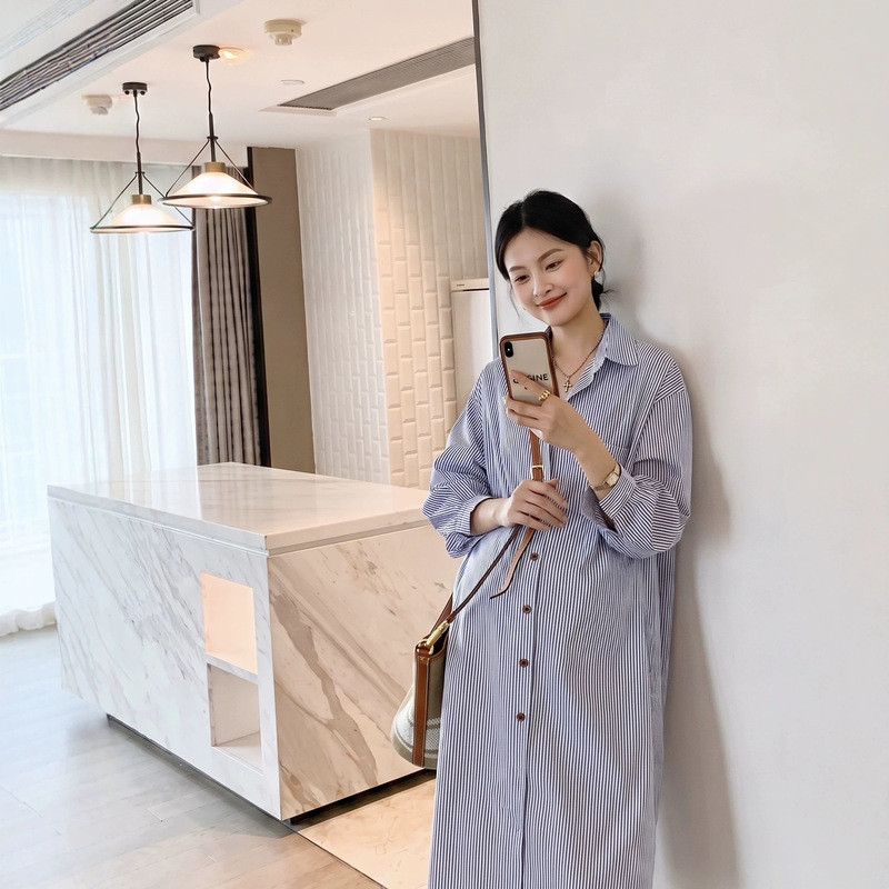 New autumn maternity wear: French-style striped maternity shirt dress, simple and versatile cotton maternity dress, trendy