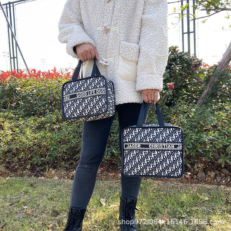 Bolsa de cosméticos de pata de gallo de gran capacidad y alto valor Bolsa de almacenamiento de celebridades de Internet