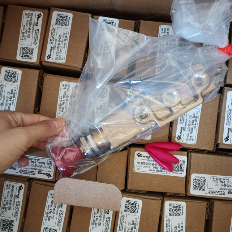 供应 VERSA CSP-4302-316 电磁阀 VGG-4422-U-D220 原厂全新