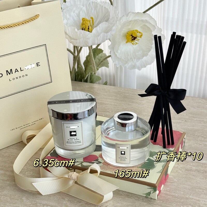 平替品香薰蜡烛英国梨蓝风铃烛台家用室内持久香氛小众生日伴手礼|undefined